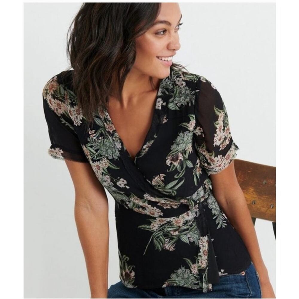 Lucky Brand Black Floral Wrap Top